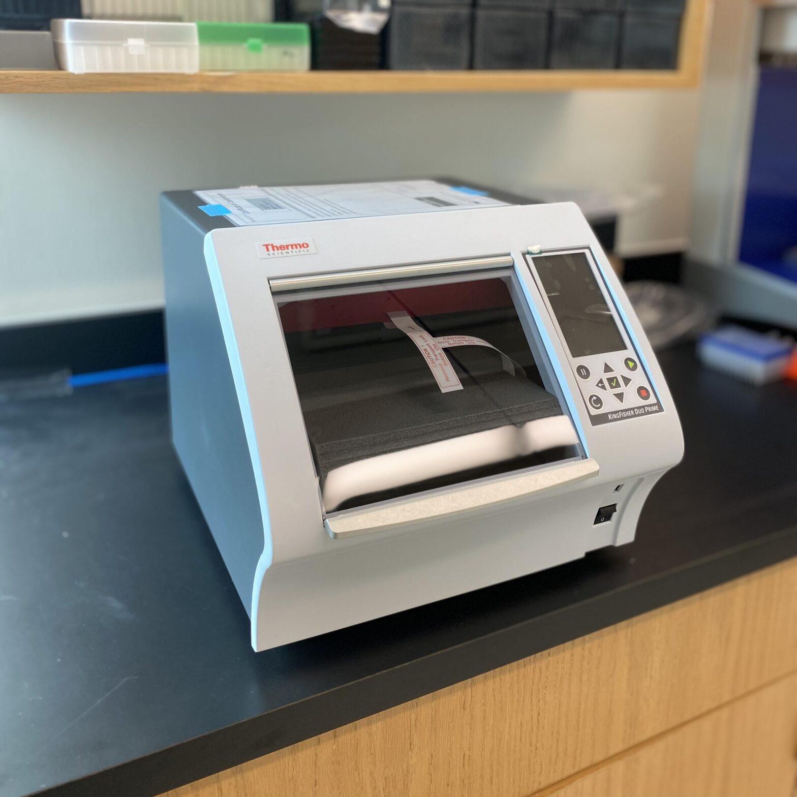 Automated Nucleic Acid Purification KingFisher Duo Prime System