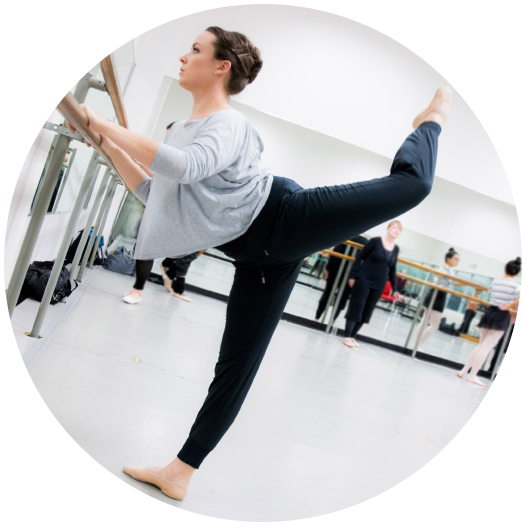Dancer Hannah Requa, practicing in a dance studio, sought treatment for tightness in her hip flexors.