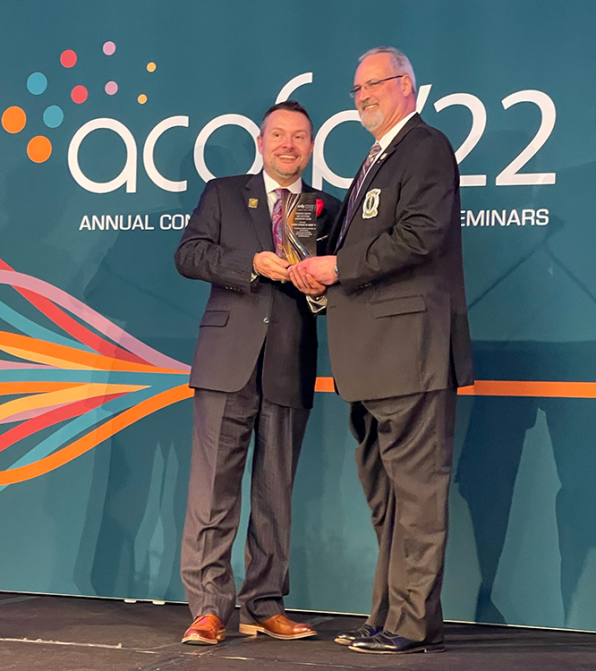 TCOM’s Dr. Damon Schranz honored with Diversity, Equity and Inclusion award from ACOFP