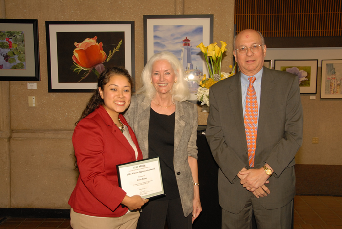 Scholarship recipient Irene Reyes (left) with Libby Watson and Dean Richard Kurz